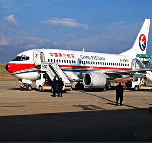 三亚航空邮寄航空快运业稳步发展的原因是什么？